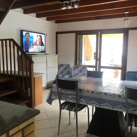 Linda Casa Com Piscina Em Bombinhas, Espaco Inteiro 外观 照片