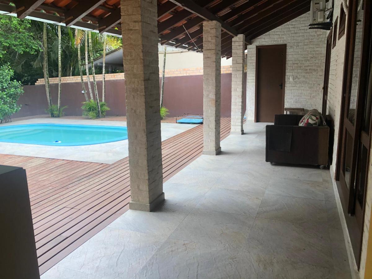 Linda Casa Com Piscina Em Bombinhas, Espaco Inteiro 外观 照片