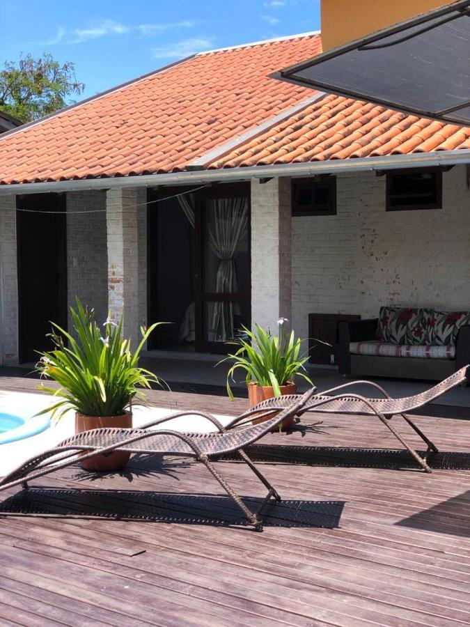 Linda Casa Com Piscina Em Bombinhas, Espaco Inteiro 外观 照片